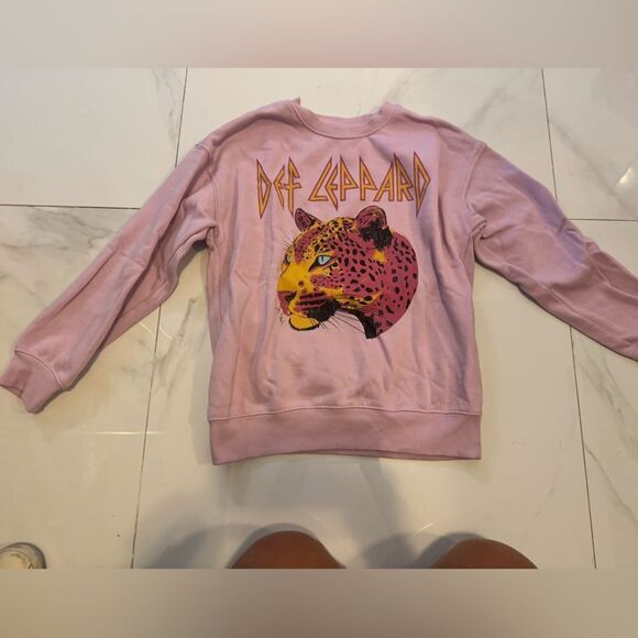 Def Leppard kid pink sweater #20 - Picture 1 of 8